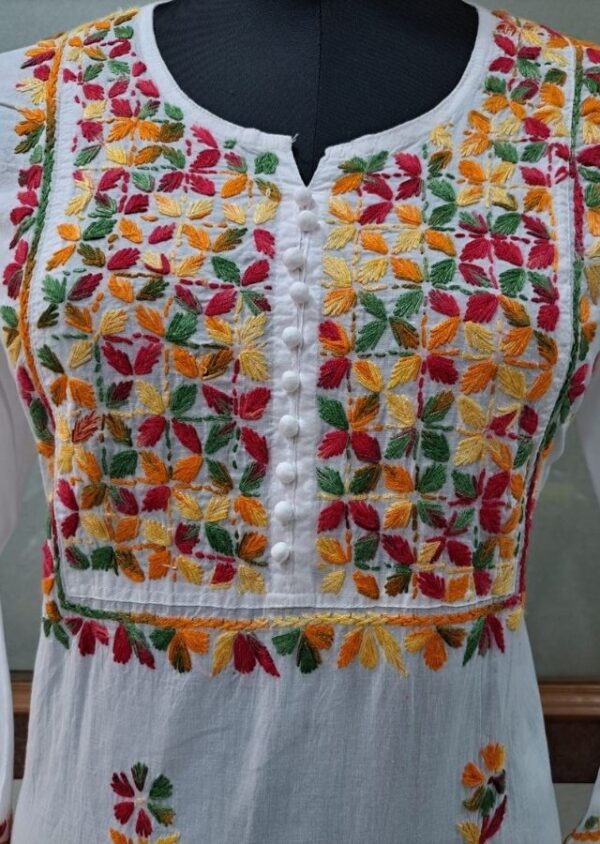Casual-Wear-Kurti-By-chikankarika